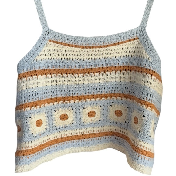 New In Crochet Striped floral Crop Top - Blue, cream , Brown sz M - Picture 9 of 11
